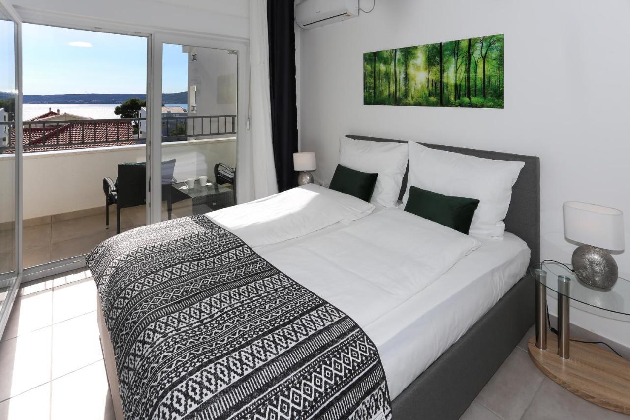Modern Apartments With Sea View 150 Meters To Beach Kaštela Kültér fotó